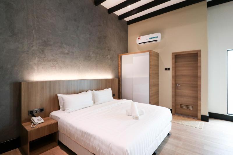 The Nines Hotel Malacca Exterior photo